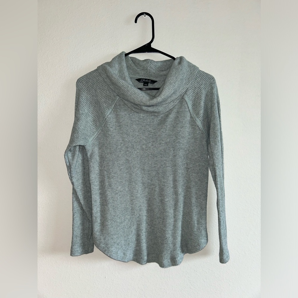 Charlie B Top
